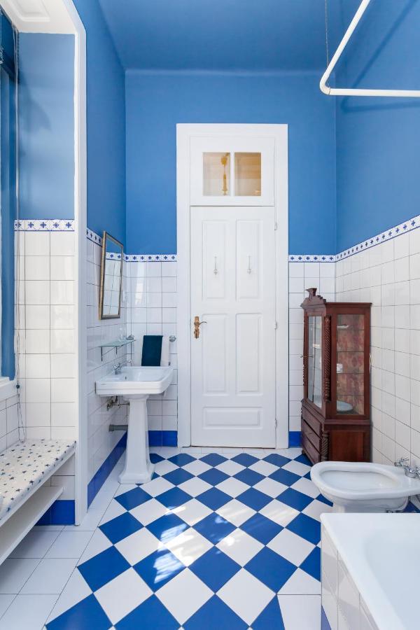 Vintage Balcony Guesthouse Ovar Ngoại thất bức ảnh