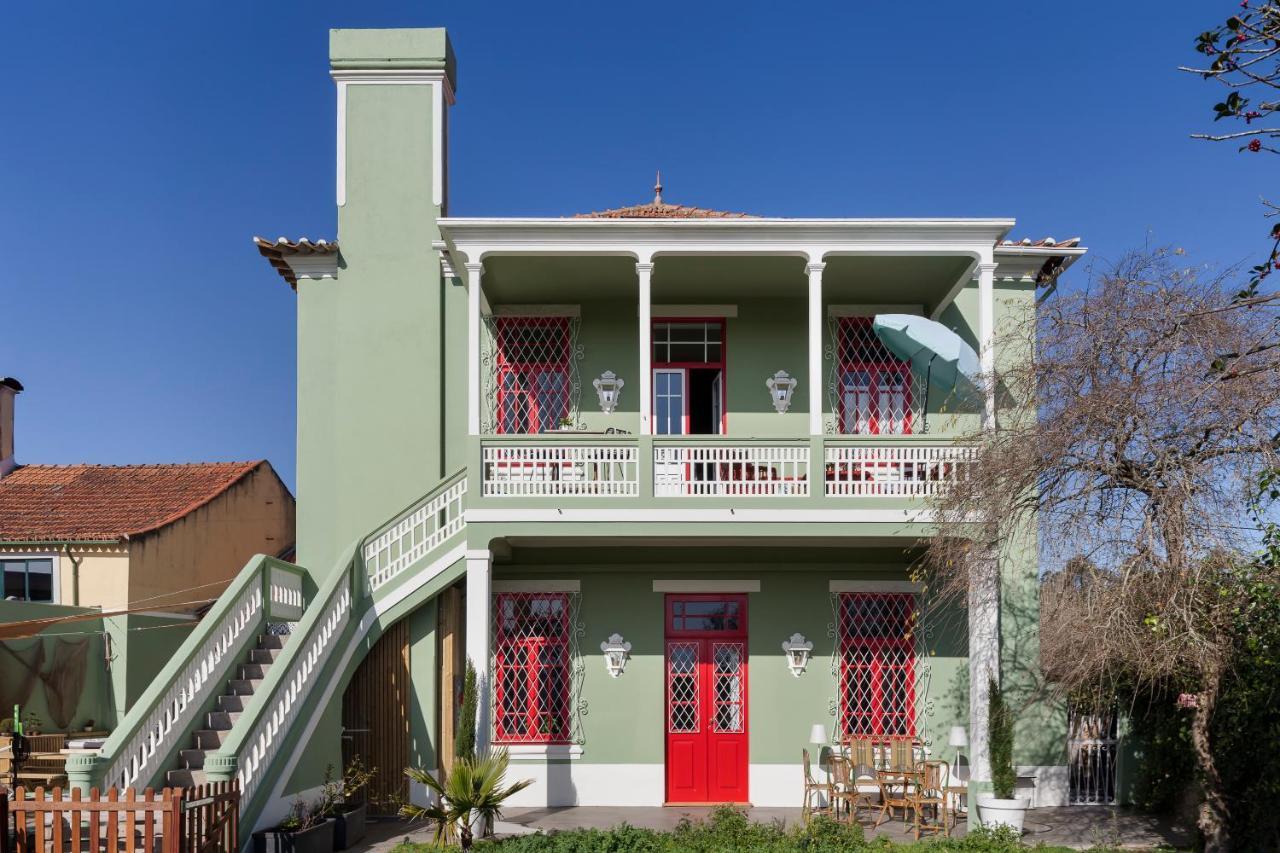 Vintage Balcony Guesthouse Ovar Ngoại thất bức ảnh