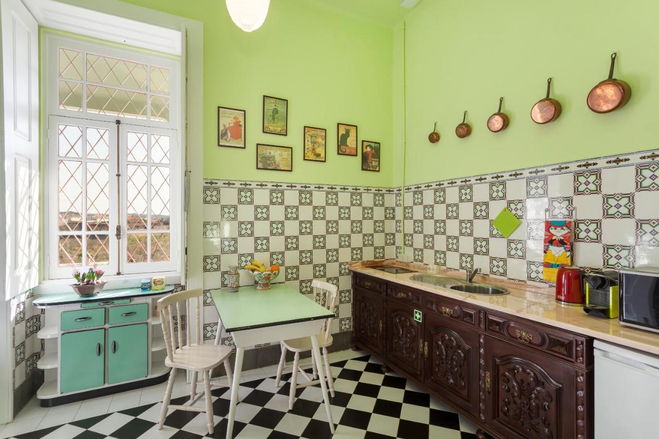 Vintage Balcony Guesthouse Ovar Ngoại thất bức ảnh