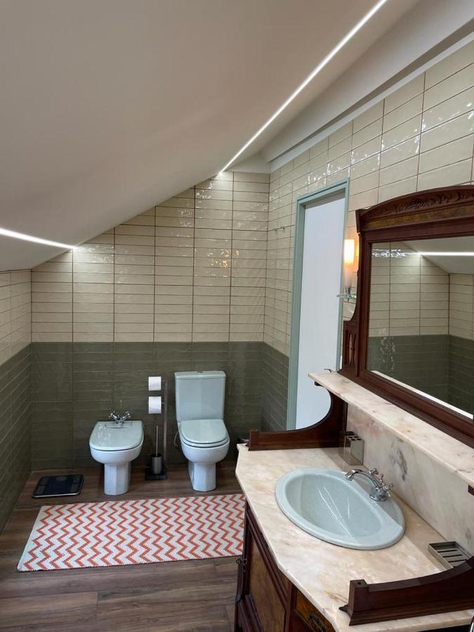 Vintage Balcony Guesthouse Ovar Ngoại thất bức ảnh